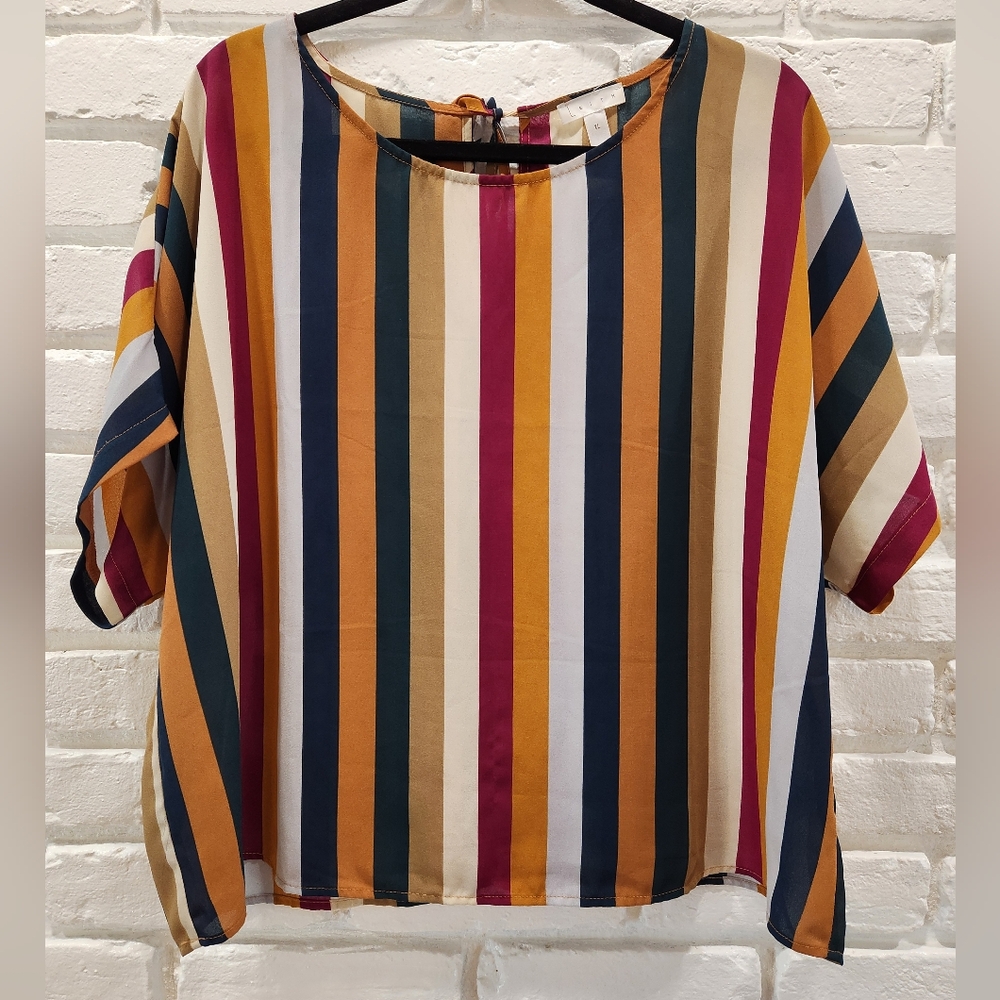Leith fall colors, short sleeve top. Size XL